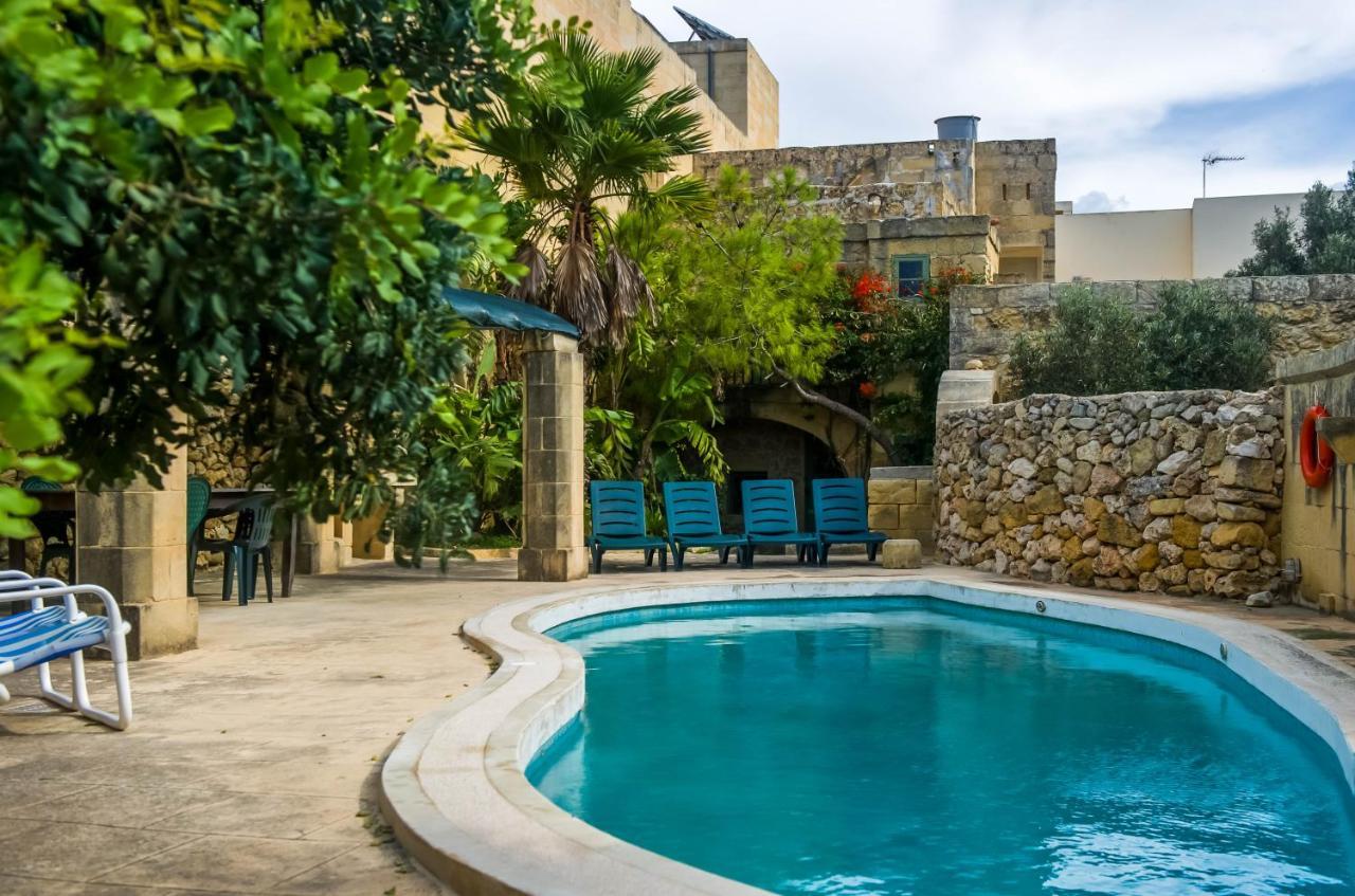 "Steves Villas" Villa Ta Rosi 沙拉 外观 照片